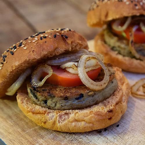Hamburger als warme lunchgerecht
