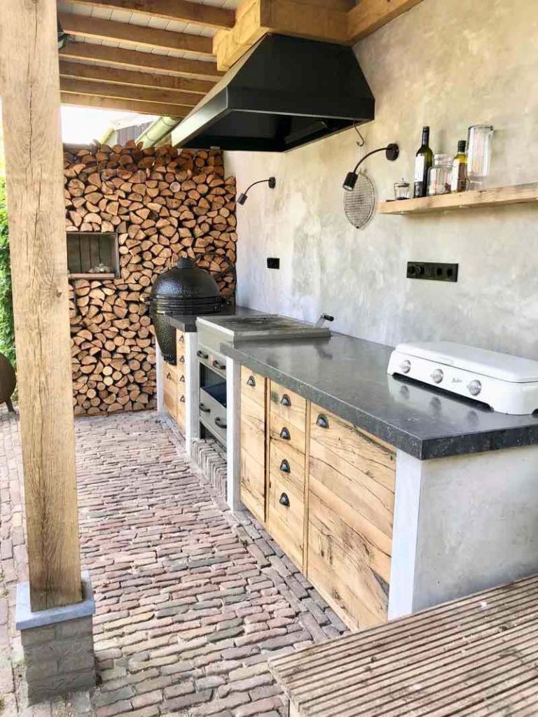 Buitenkeuken overdekt