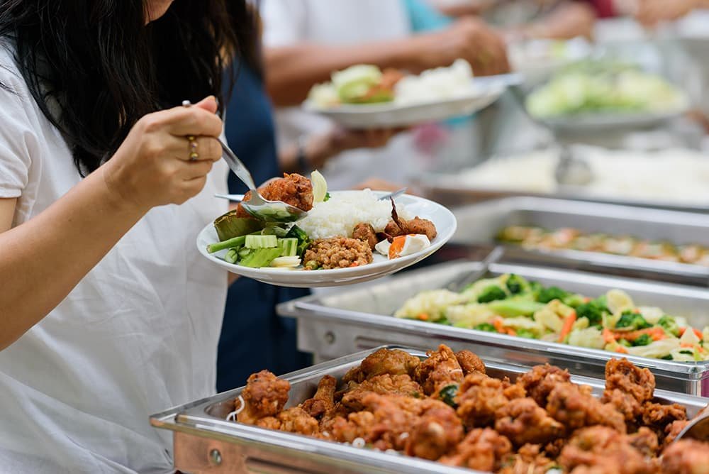 Het eten warm houden of bestellen