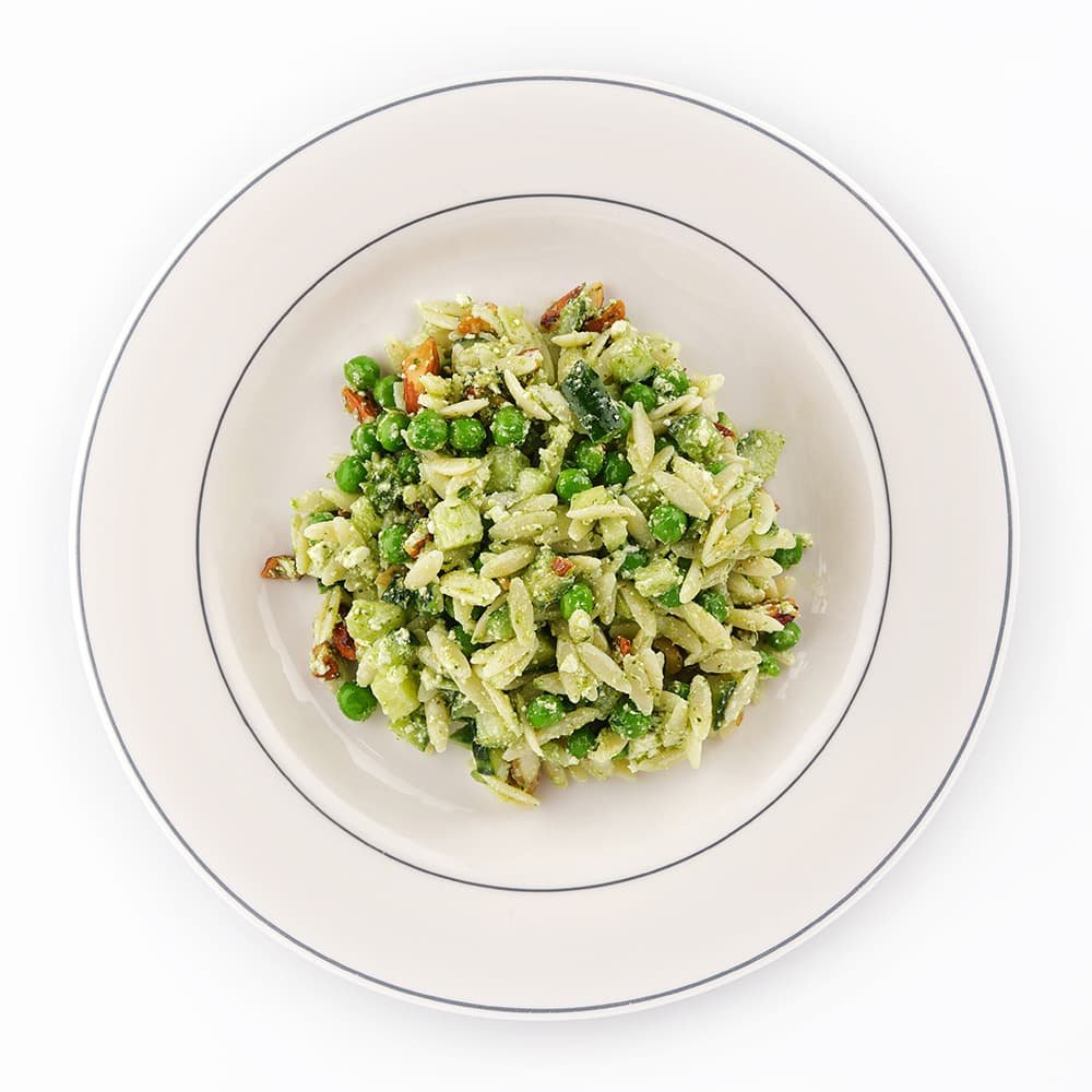 Orzo pasta lijkt op rijst