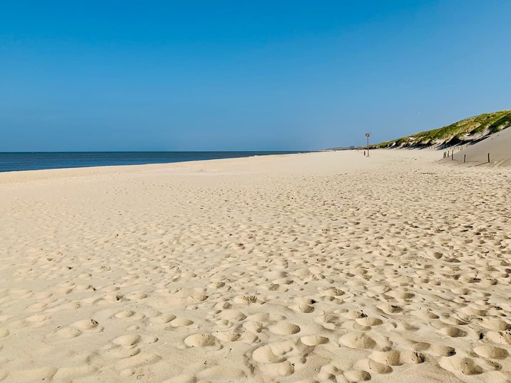 Julianadorp aan Zee strand strandtent