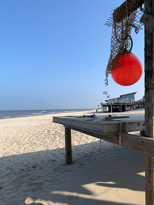 Strandpaviljoen Woest