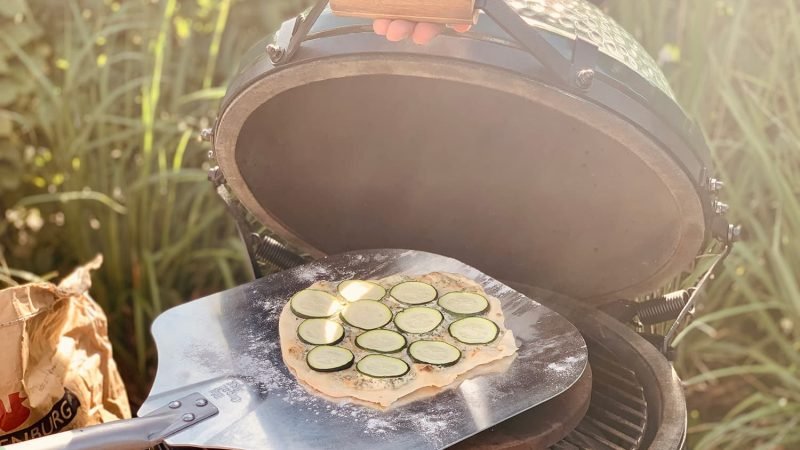Zelf flammkuchen deeg maken met en zonder gist recept