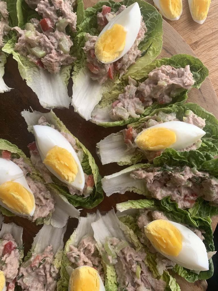 Tonijnsalade hapjes met ei