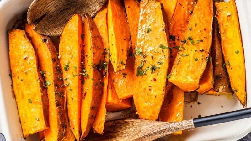 Geroosterde zoete aardappels uit de oven