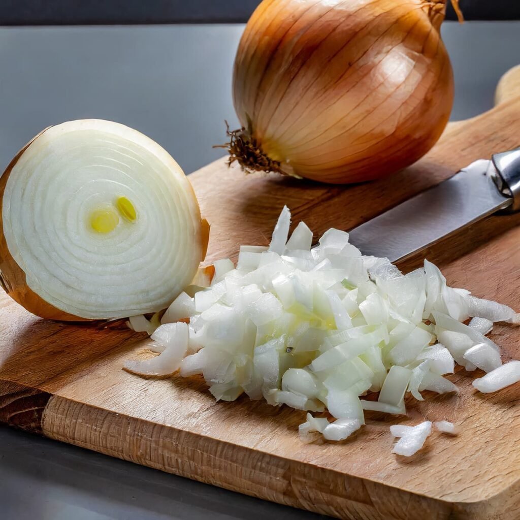 2. Snijd de ui zo fijn mogelijk