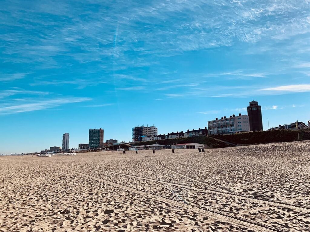 Zandvoort aan Zee strand in Noord-Holland