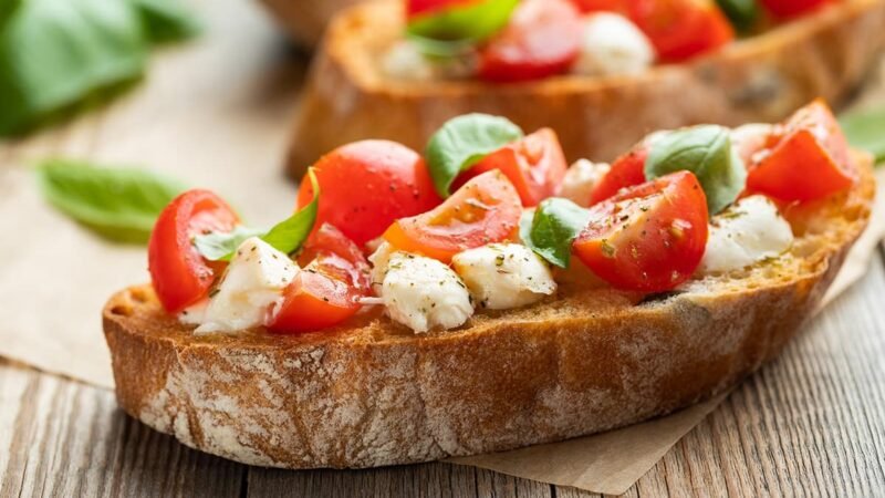 Bruschetta caprese
