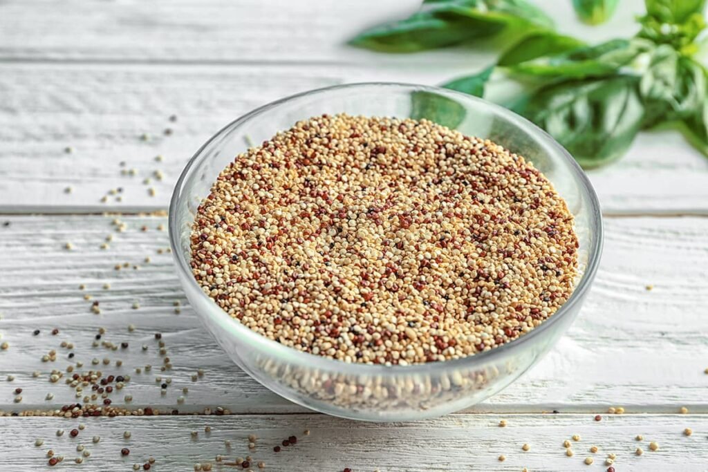 Quinoa in een schaal