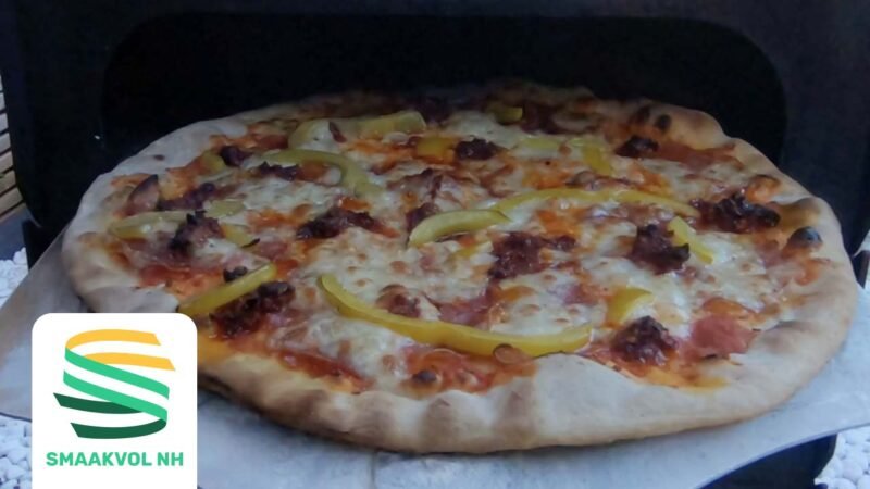 Pizza met Salami en 'Nduja