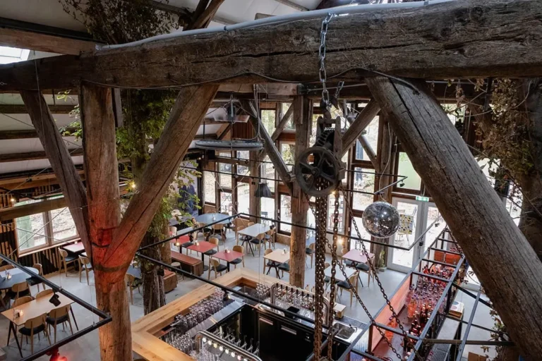 KASTAN van boven af 768x512