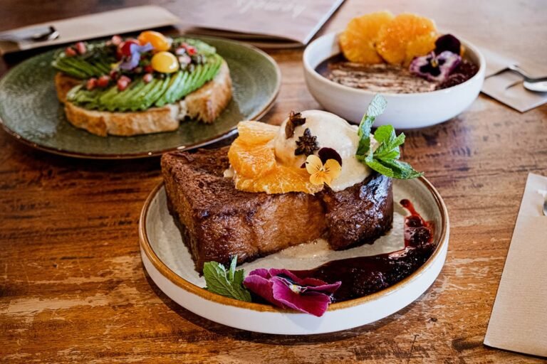 French toast als ontbijt of lunch 768x512